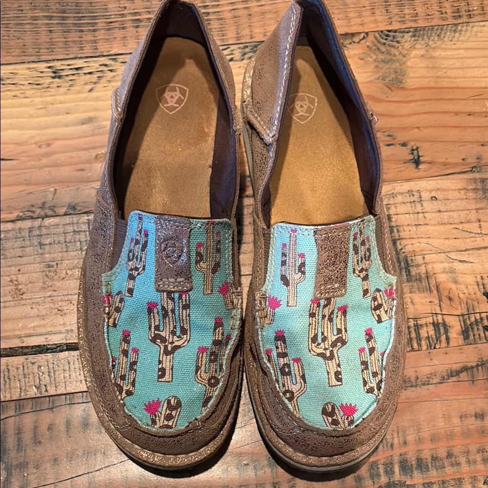 Ariat Shoes